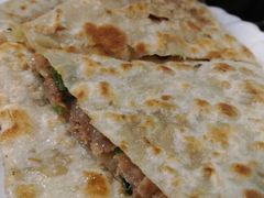 -溢心园香河肉饼总店
