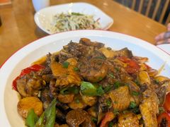 -品鲜村农家菜·阳澄湖大闸蟹(总店)