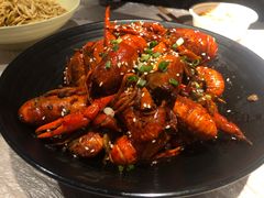 -巴厘龙虾·榜首油焖大虾(洞庭·艺术洋房店)