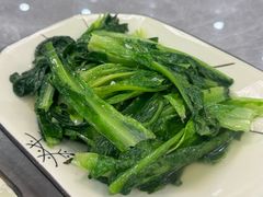 -银峰农庄·特色烧鸡·鲜无花果浸鸡