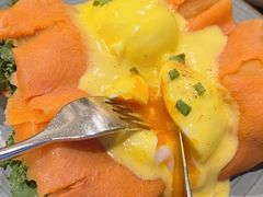 烟熏三文鱼班尼迪蛋-Money Shops(愚园路店)