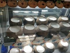 -椰爺爺·椰子冻砵仔糕