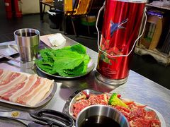 -马路牙子地桌烤肉(工体店)