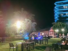 -JW万豪厨房餐厅·滨海草坪烧烤·海鲜·海景(三亚绿发山海天JW万豪酒店)