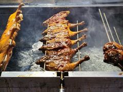 -烤肉小伙烤肉店