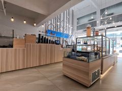 -顶东面包花园·生日蛋糕(世博店)