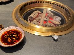 -铭牛烧肉·和牛海鲜自助(高新月牙湖店)