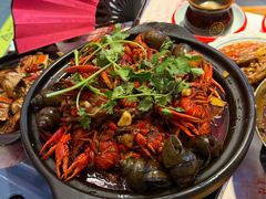 -老闵田螺馆·南昌市井菜·特色小吃(总店)