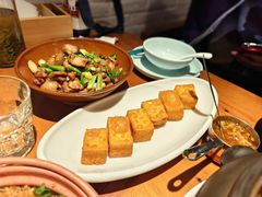 -菌自由丨野生菌火锅特色庭院餐厅(丽江古城店)