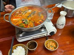-苗湘食府(十年店)