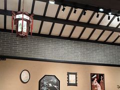 -龙悦湾酒家·八阵鱼生·渔人码头店