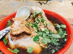 -老谢野馄饨(延安路店)