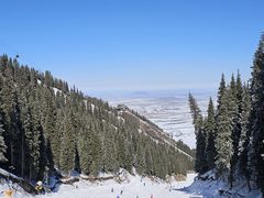-丝绸之路山地度假区滑雪场