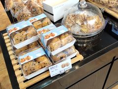 -好利来(彩香店)