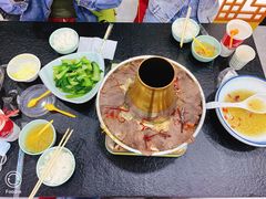 -撒拉人家.酸菜牦牛肉火锅