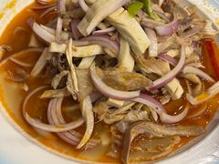 -乡村馕坑肉·烧烤·新疆菜·本地人更爱吃(阿勒泰首店)