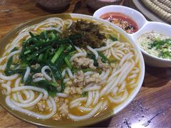 -滇香肴·云南菜蒸汽石锅鱼(云南北路店)