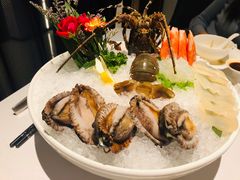 海鲜拼盘（小青龙）-红雀围·海鲜火锅(陆家嘴中心店)