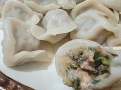 -东来菜馆•手抓海鲜家常菜•海鲜锅贴(鸽子窝店)