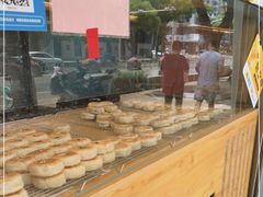 面包甜点陈列柜-栗酥饼(南长街店)
