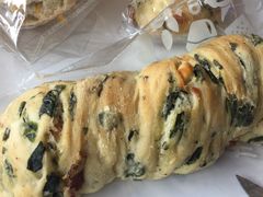 -研麦家面包(亚泰华府店)
