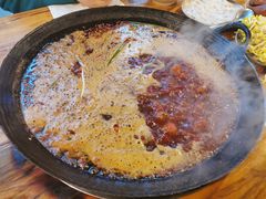 -岗上渣渣老火锅(两路口店)