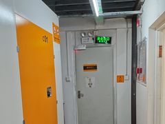 -安东易迷你自助仓储寄存仓库(顾戴路店)