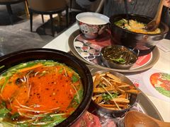 -妈妈故事米线(市府恒隆店)