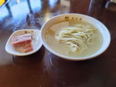 刀鱼汁面-老半斋(福州路店)