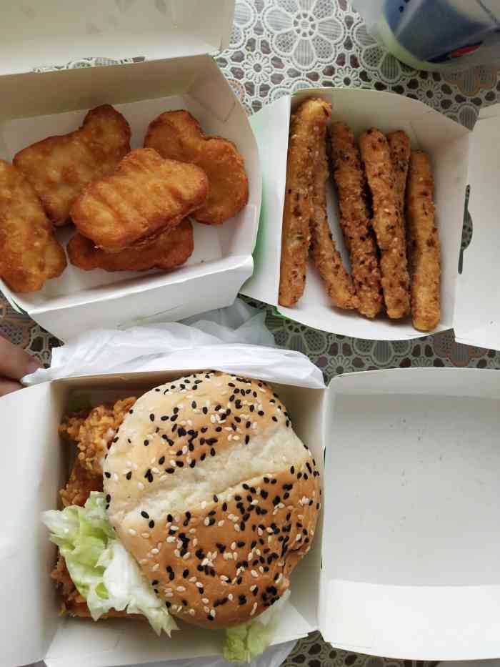 德克士(北国新石店)-"德克士西餐快餐非常知名的品牌,炸鸡很棒,.