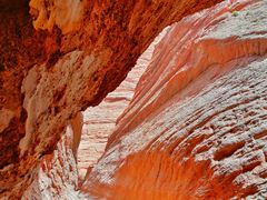 -天山神秘大峡谷