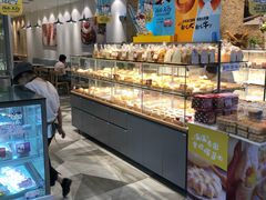 面包甜点陈列柜-BreadTalk面包新语·烘焙蛋糕(星河城店)