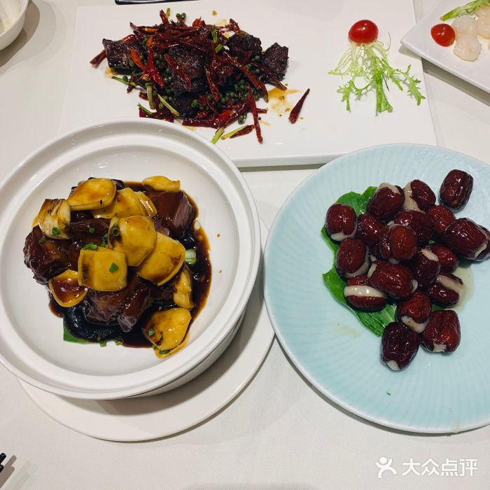 HOMES上海本帮菜(襄阳公园店)特色红烧肉图片