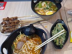 -桂在香知桂林米粉(红博中央公园店)