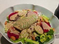 牛油果蔬沙拉-京味斋·烤鸭·北京菜(安贞店)