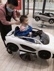 -奇怪的独角兽亲子理发沙龙