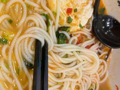 -蒙自源米线大王(宝安尖岗山店)