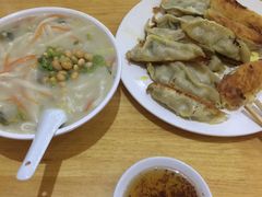 -西工饭庄快餐厅(西工小街店)