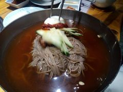 -唯成•韩国炭火烤肉 유성고기