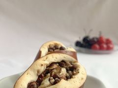红豆碱水-慢熟面包店bud bread(孩儿巷店)