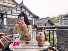 -星巴克臻选(成都宽窄巷子店)