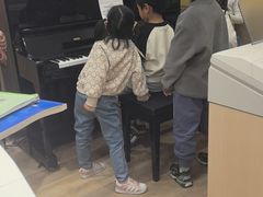-雅马哈音乐中心 钢琴双排键鼓吉他(静安大融城店)