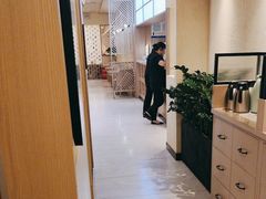 -荷花亭·湖北融合菜(中商广场店)