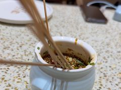 -小董哥烤串·爆汁大油边(故宫店)