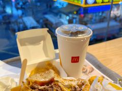 -麦当劳(龙洞店)