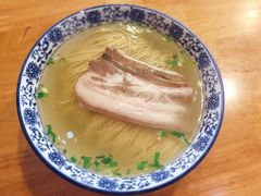 枫镇大肉面-裕兴记·三虾面(西北街总店)