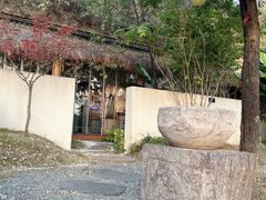 -悟空山宿陨石私汤温泉酒店(神舟大道地铁站店)