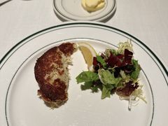 -Wolfgang’s Steakhouse 沃夫冈牛排馆(上海白玉兰广场店)