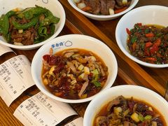 -李与白包子铺(桐梓林店)