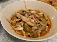-汗腾格里·风味餐厅(新疆驻京办店)